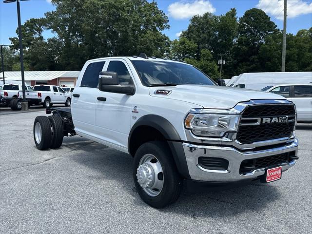 2024 RAM Ram 5500 Chassis Cab RAM 5500 TRADESMAN CHASSIS CREW CAB 4X4 60 CA