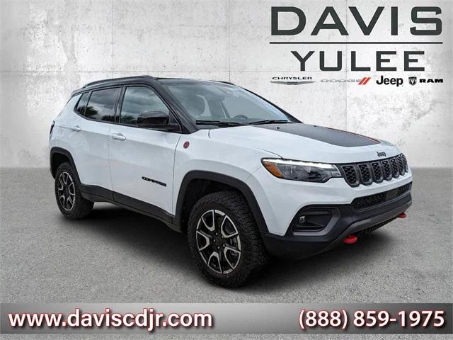 2025 Jeep Compass COMPASS TRAILHAWK 4X4