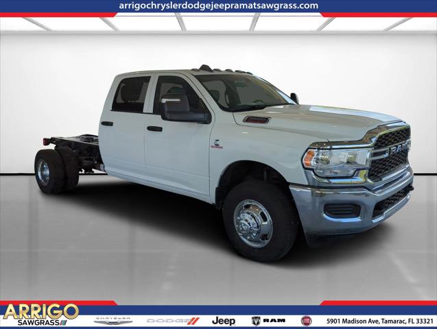 2024 RAM Ram 3500 Chassis Cab RAM 3500 TRADESMAN CREW CAB CHASSIS 4X4 60 CA