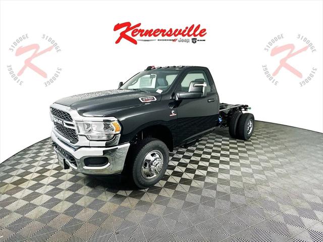 2024 RAM Ram 3500 Chassis Cab RAM 3500 TRADESMAN CHASSIS REGULAR CAB 4X4 60 CA