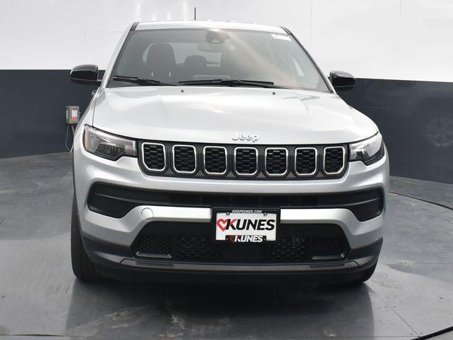 2025 Jeep Compass COMPASS SPORT 4X4