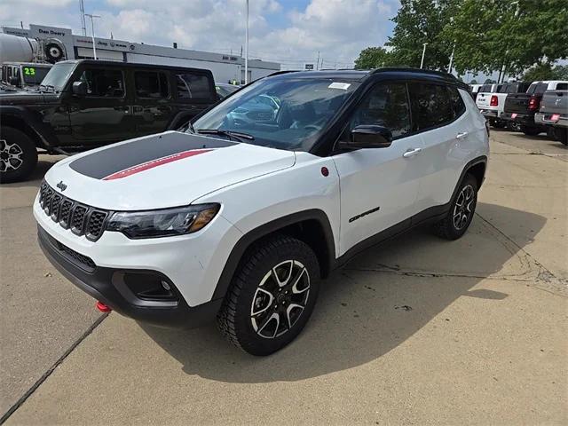 2025 Jeep Compass COMPASS TRAILHAWK 4X4