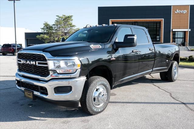 2024 RAM Ram 3500 RAM 3500 TRADESMAN CREW CAB 4X4 8 BOX