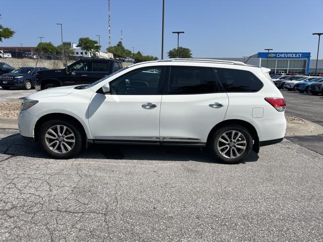 2016 Nissan Pathfinder SL