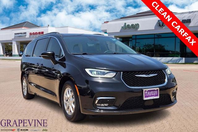 2022 Chrysler Pacifica Touring L