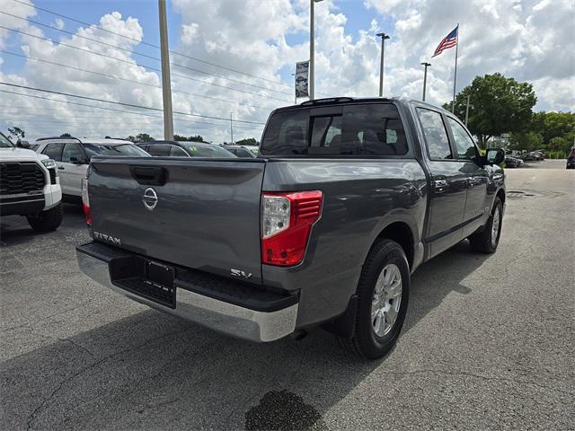 2018 Nissan TITAN SV