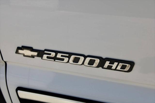 2002 Chevrolet Silverado 2500HD LS