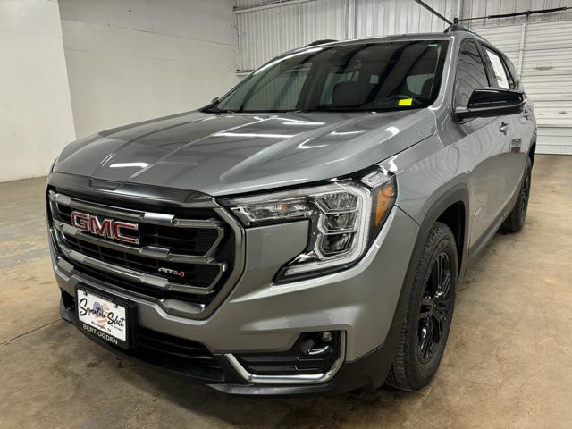 2023 GMC Terrain AWD AT4