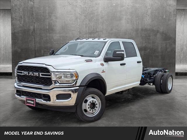 2024 RAM Ram 5500 Chassis Cab RAM 5500 TRADESMAN CHASSIS CREW CAB 4X4 84 CA