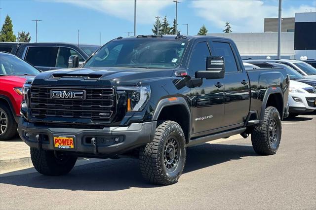 2024 GMC Sierra 2500HD 4WD Crew Cab Standard Bed AT4X