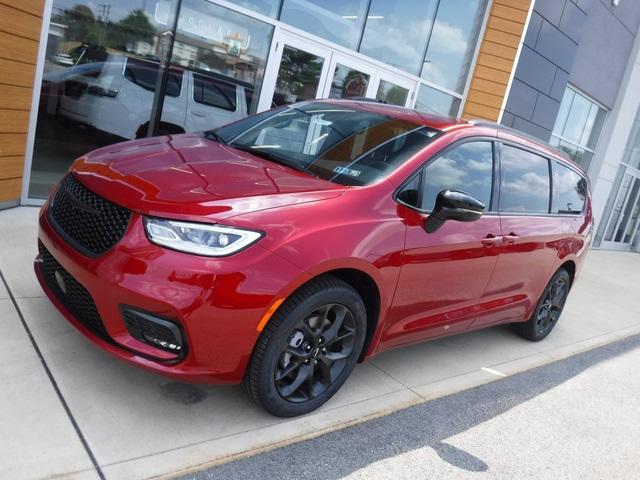 2024 Chrysler Pacifica PACIFICA TOURING L AWD