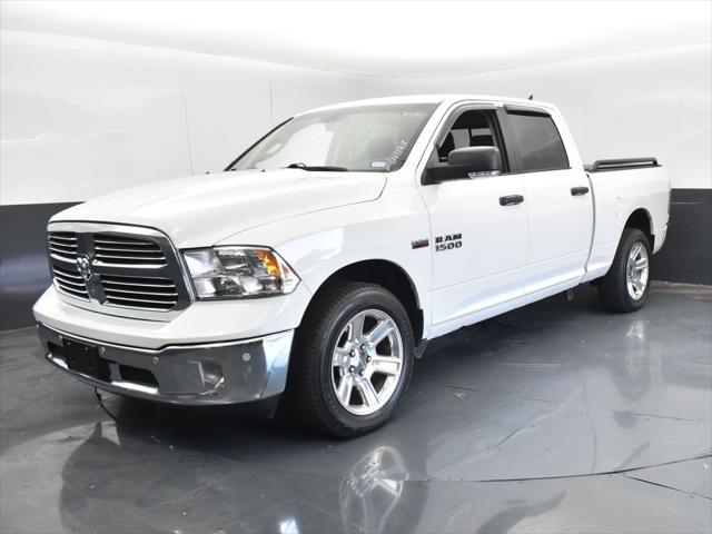 2017 RAM 1500 Big Horn Crew Cab 4x4 64 Box