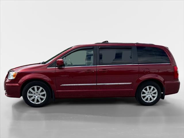 2016 Chrysler Town and Country Touring