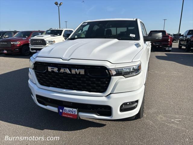 2025 RAM Ram 1500 RAM 1500 LONE STAR CREW CAB 4X4 57 BOX