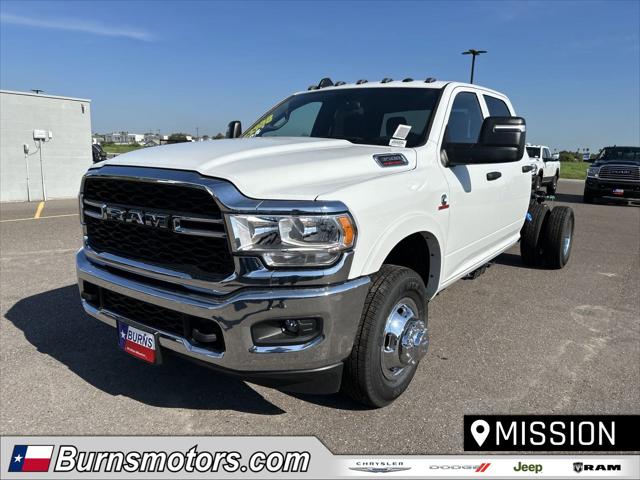 2024 RAM Ram 3500 Chassis Cab RAM 3500 TRADESMAN CREW CAB CHASSIS 4X4 60 CA