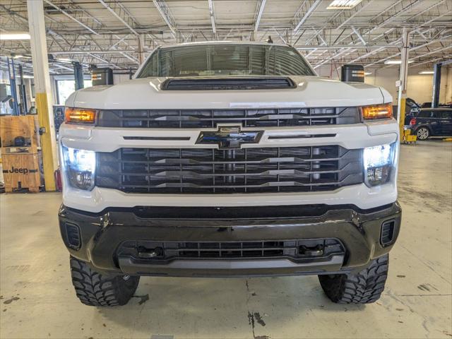 2024 Chevrolet Silverado 2500HD Custom