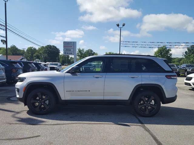 2024 Jeep Grand Cherokee GRAND CHEROKEE LIMITED 4X4