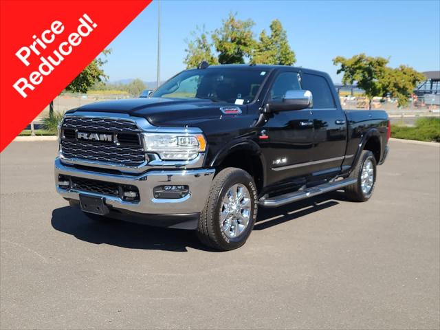 2022 RAM 3500 Limited Crew Cab 4x4 64 Box