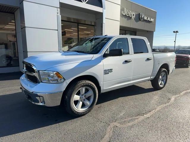 2023 RAM 1500 Classic Tradesman Crew Cab 4x4 57 Box