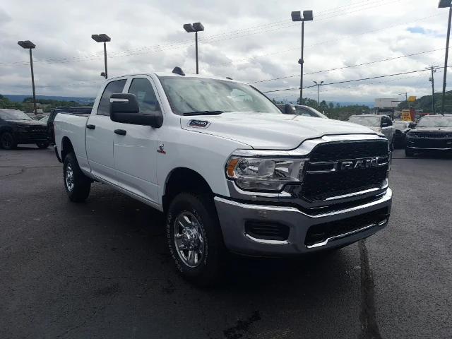 2023 Ram 2500 Tradesman Crew Cab 4x4 64 Box