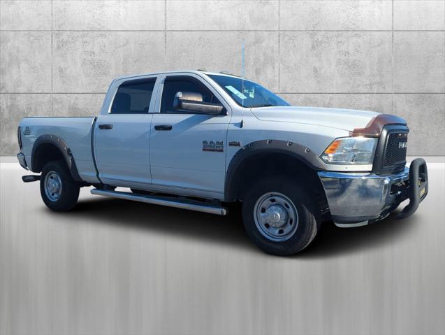 2017 RAM 2500 Tradesman Crew Cab 4x4 64 Box