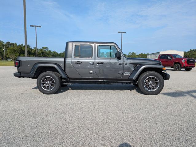 2023 Jeep Gladiator Overland 4x4