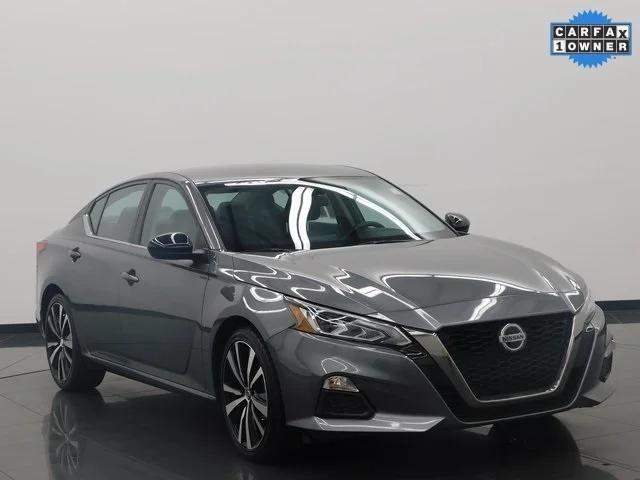 2022 Nissan Altima SR FWD