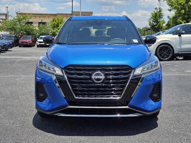 2024 Nissan Kicks SR Xtronic CVT