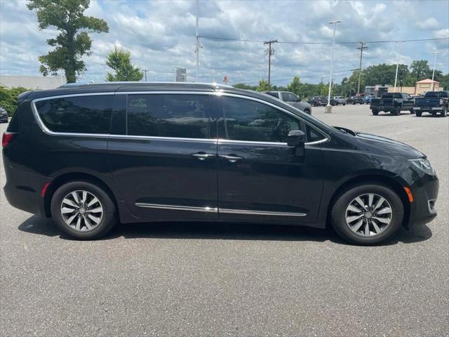 2020 Chrysler Pacifica Touring L Plus