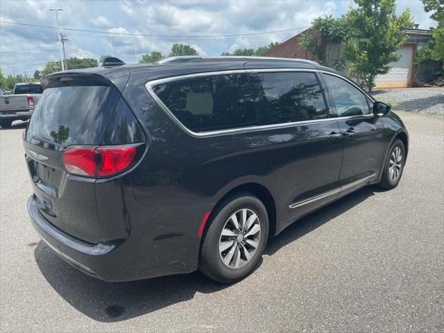 2020 Chrysler Pacifica Touring L Plus