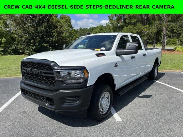 2024 RAM 2500 Tradesman Crew Cab 4x4 8 Box