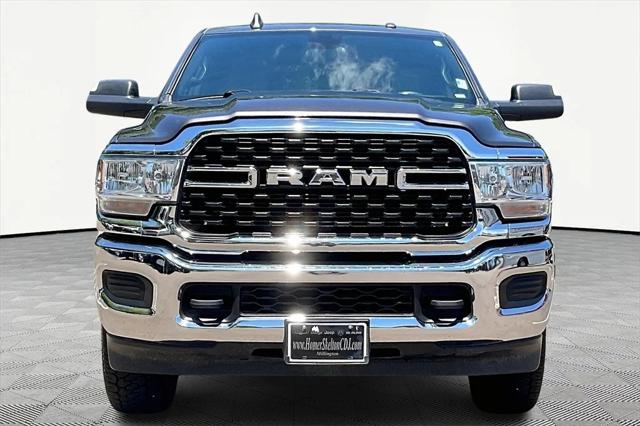 2022 RAM 2500 Big Horn Crew Cab 4x4 64 Box