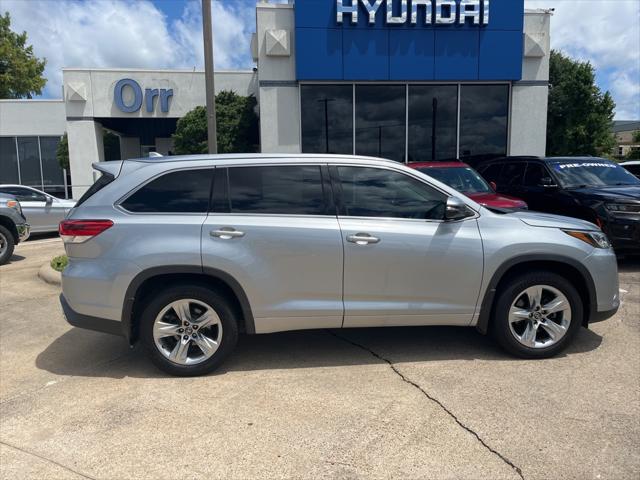 2017 Toyota Highlander