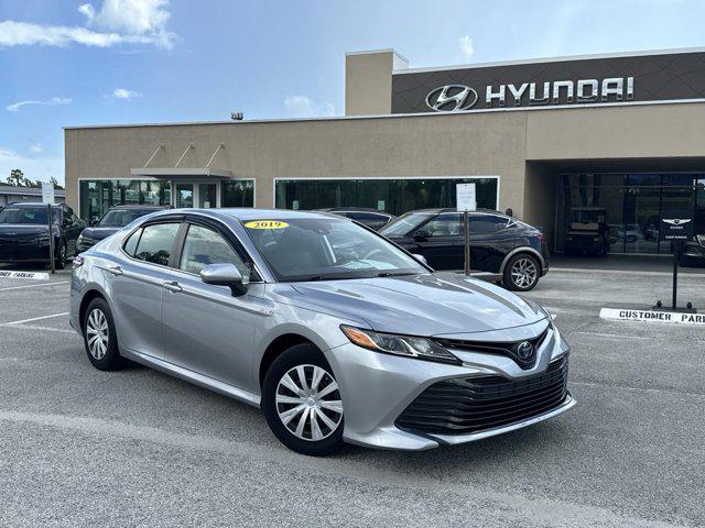 2019 Toyota Camry Hybrid