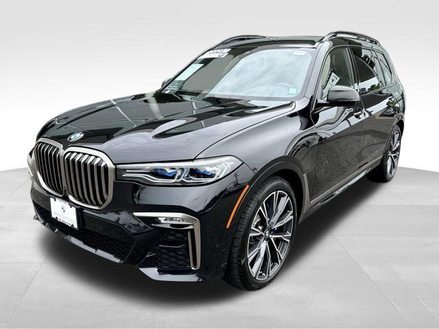 2021 BMW X7