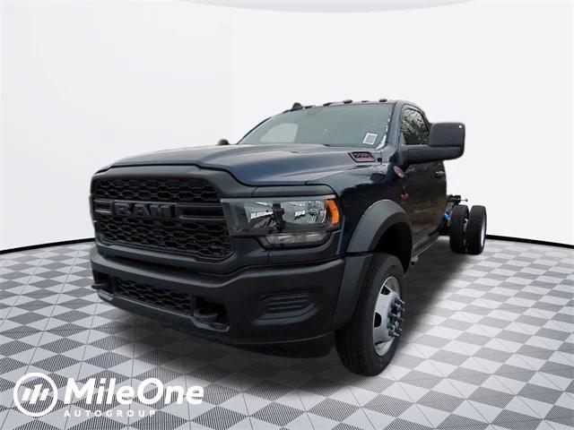 2024 RAM Ram 5500 Chassis Cab RAM 5500 TRADESMAN CHASSIS REGULAR CAB 4X4 84 CA