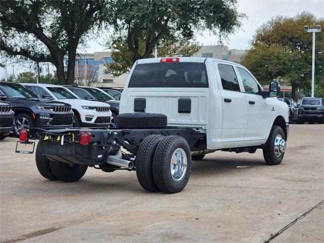 2024 RAM Ram 3500 Chassis Cab RAM 3500 TRADESMAN CREW CAB CHASSIS 4X4 60 CA