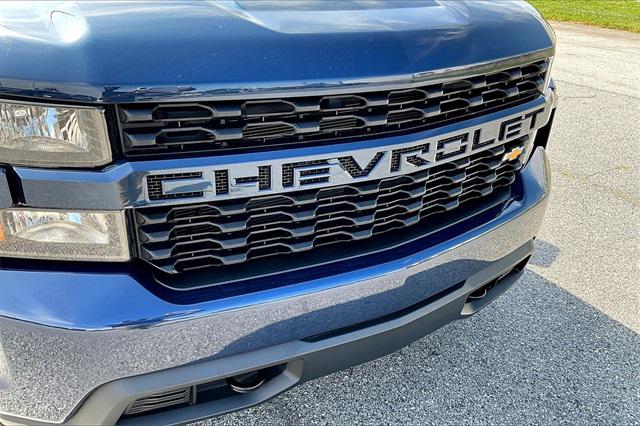 2021 Chevrolet Silverado 1500 4WD Double Cab Standard Bed Custom