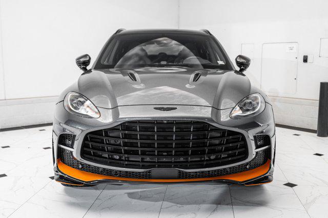 2025 Aston Martin DBX 707