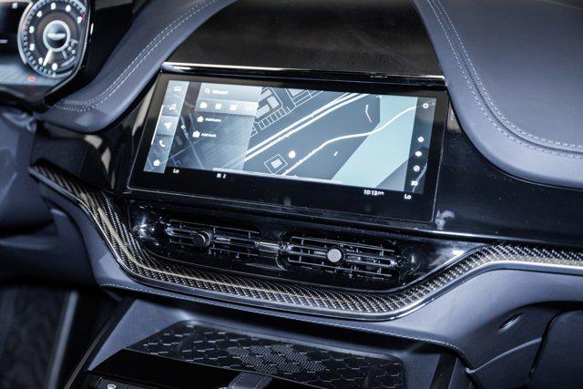2025 Aston Martin DBX 707