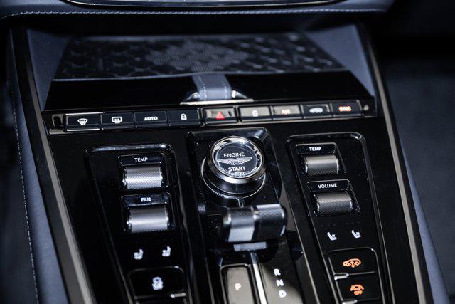 2025 Aston Martin DBX 707