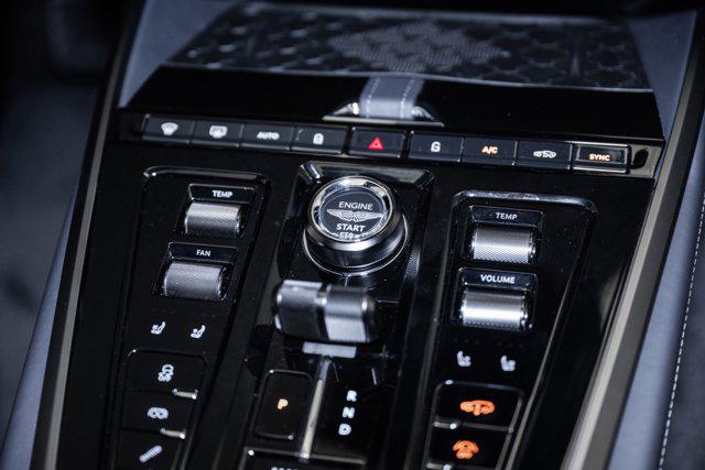 2025 Aston Martin DBX 707