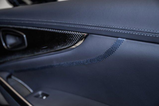 2025 Aston Martin DBX 707