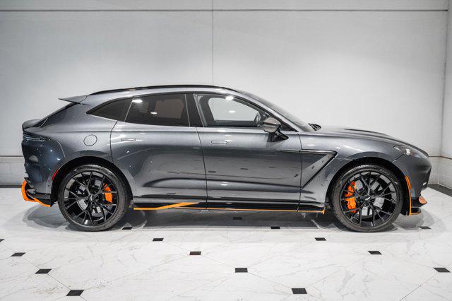 2025 Aston Martin DBX 707