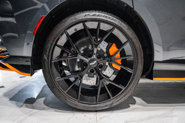 2025 Aston Martin DBX 707