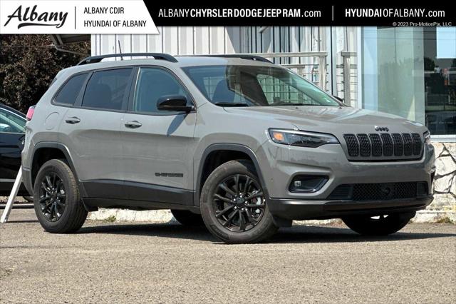 2023 Jeep Cherokee Altitude Lux 4x4