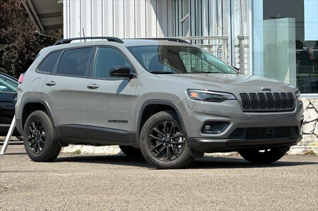 2023 Jeep Cherokee Altitude Lux 4x4