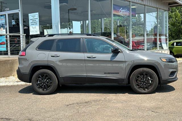 2023 Jeep Cherokee Altitude Lux 4x4