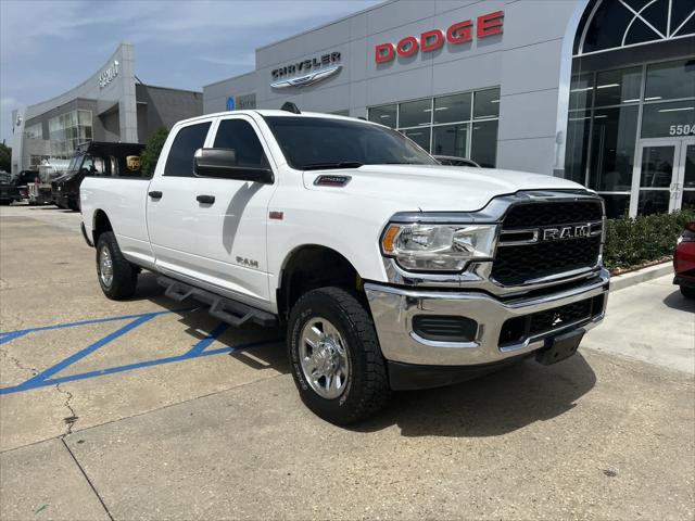 2020 RAM 2500 Tradesman Crew Cab 4X4 8 Box