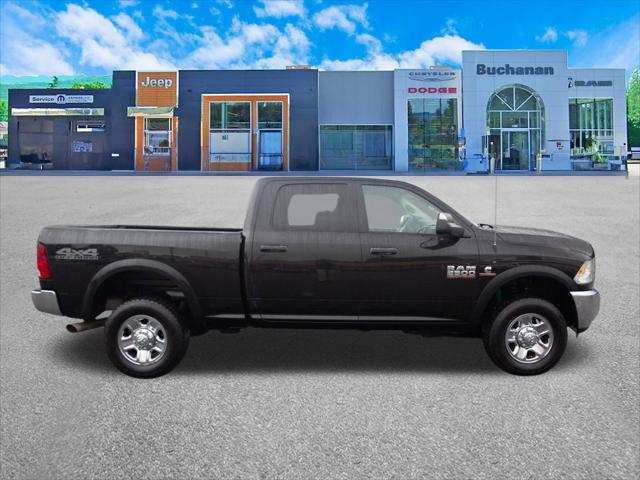 2017 RAM 2500 Tradesman Crew Cab 4x4 64 Box